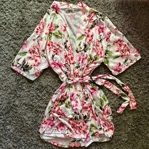 3 for $20 NWOT Show Me Your MuMu robe